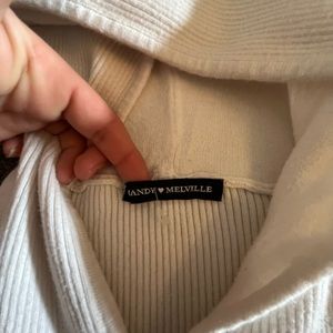 Brandy Melville cropped ribbed sweatshirt